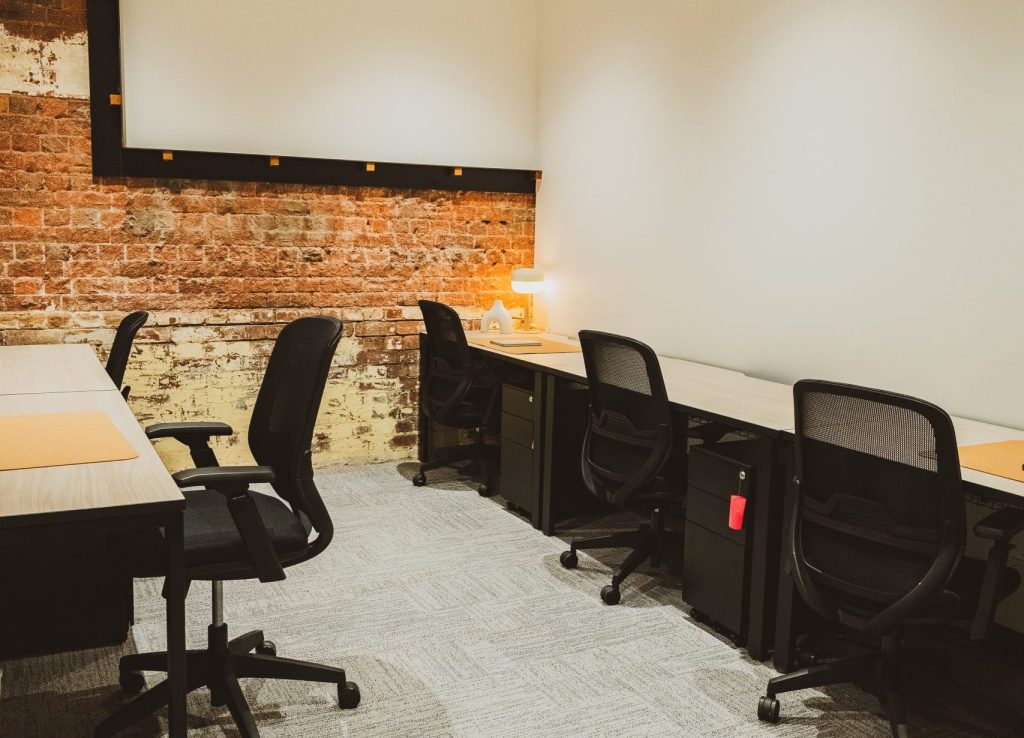 Private office located near Teneriffe